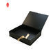 Geschenkboxen aus Karton mit UV-Beschichtung