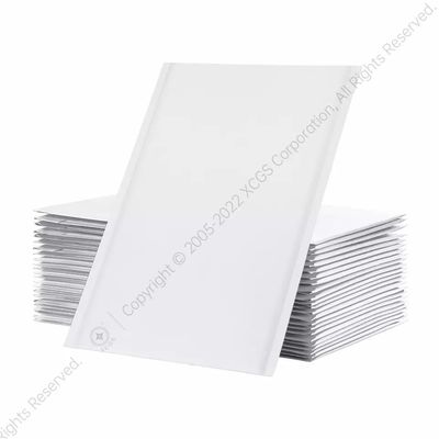Flexodruck Wasserdichtes Kraftpapier Rosa Einkaufstaschen Kraft Bubble Mailers