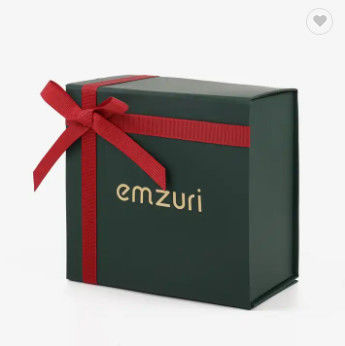Valentinstag, Weihnachten, Schokolade, Kekse, Süßigkeiten, grüne Magnetbox mit Band