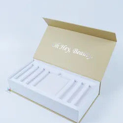 Steife Pappmagnetische Geschenkbox EVA Insert Cosmetic Packaging Boxess