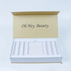 Steife Pappmagnetische Geschenkbox EVA Insert Cosmetic Packaging Boxess